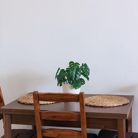 Seaside Escape Apartment Saronida Exterior photo